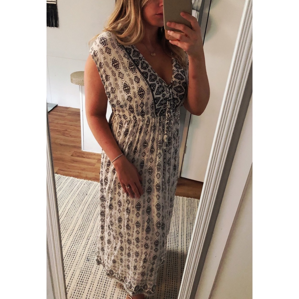 Black & white dress